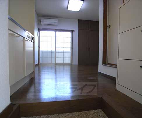 Entrance. This room seen from the entrance