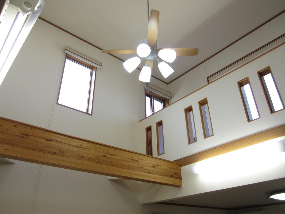 Living. Indoor atrium (May 2013) Shooting