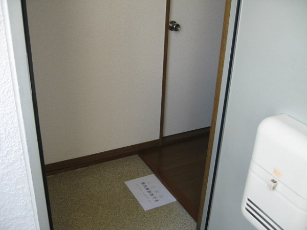 Entrance. Entrance ☆