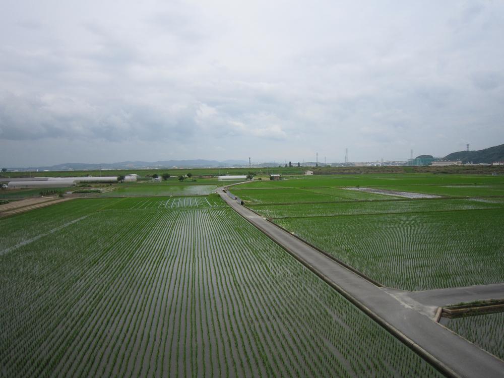 View photos from the dwelling unit. View from the site (June 2010) Shooting