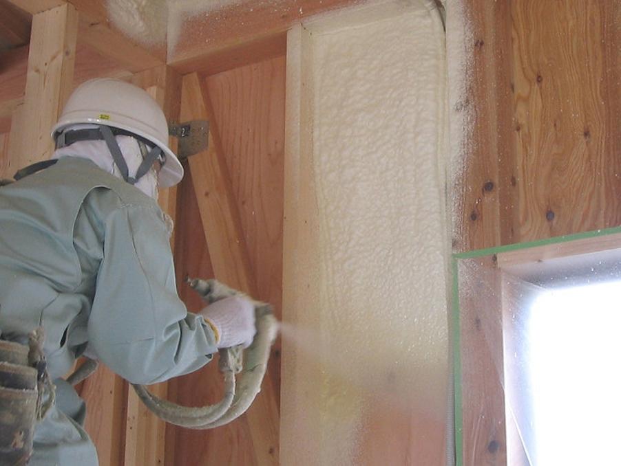 Construction ・ Construction method ・ specification. Of airtight high insulation, New insulation material. Durable, It exerts a semi-permanent thermal insulation performance. Eco-products for foaming using the power of water, It is environmentally friendly materials.