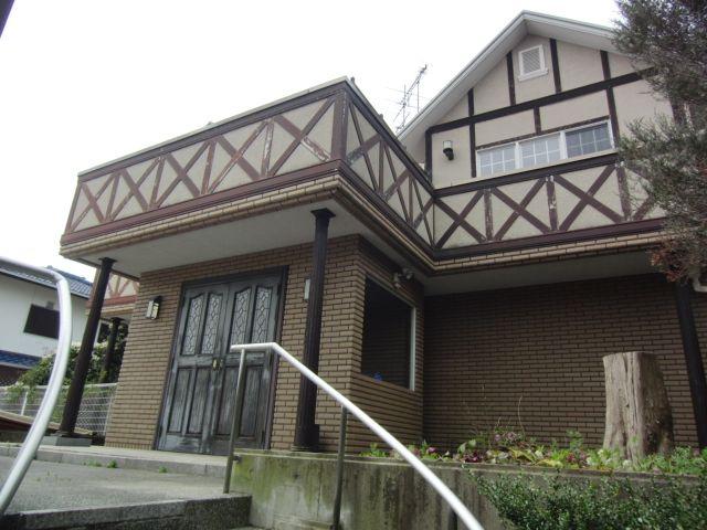 Local appearance photo