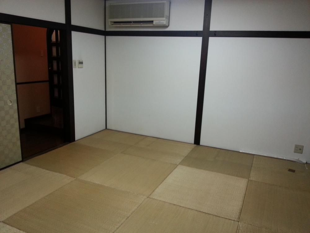 Non-living room. Room (August 2013) Shooting