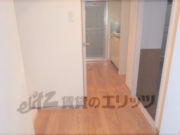 Other room space. Corridor