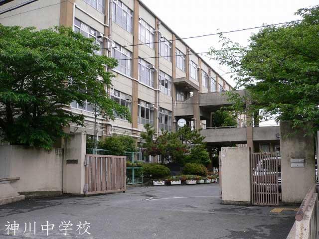 Junior high school. 2241m up to junior high school in Kyoto Tatsugami River