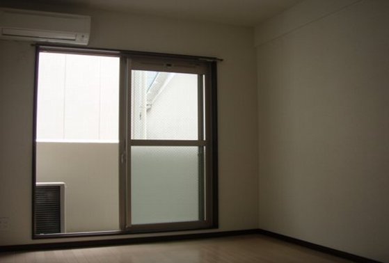 Living and room. Some rooms 8 Jokoe! !