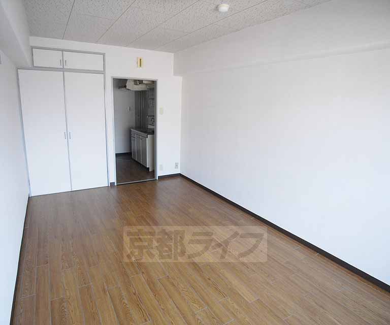 Living and room. This spacious room.