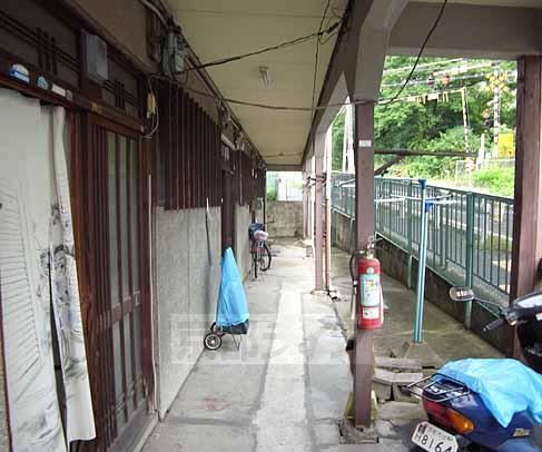 Other common areas. Room before the passage