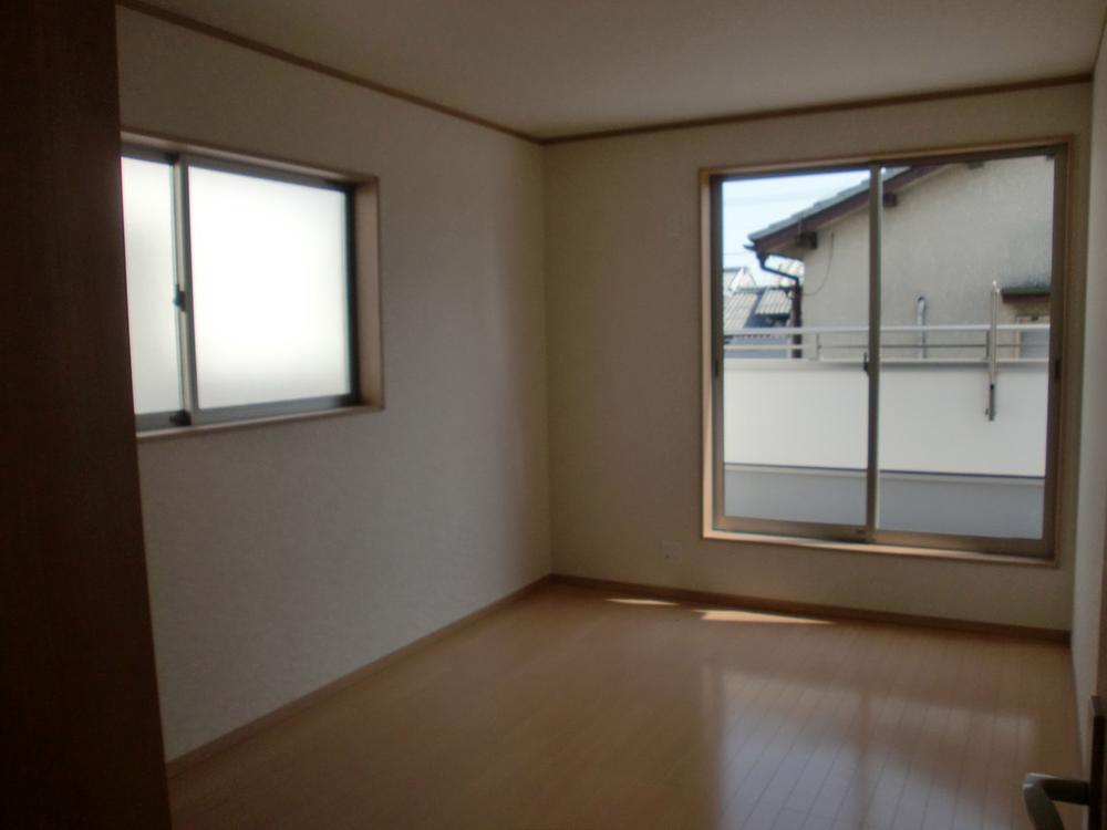 Same specifications photos (Other introspection)