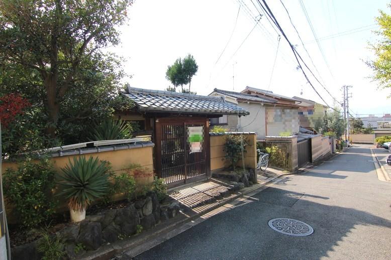 Local appearance photo. Fushimi-ku Fukakusahotojiyama cho ◆ 100 square meters more than the land area ◆ 2WAY access
