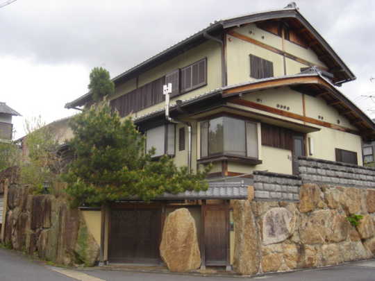 Local appearance photo