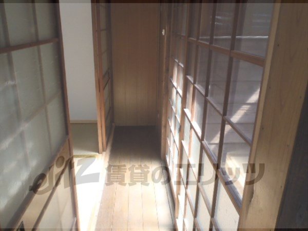 Other room space. Corridor