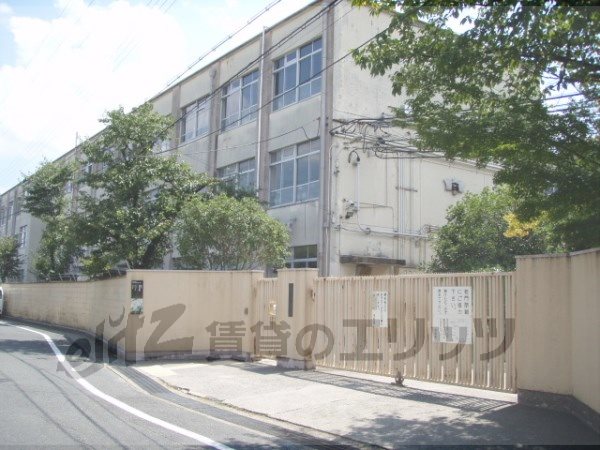 Junior high school. Oyodo 190m until junior high school (junior high school)