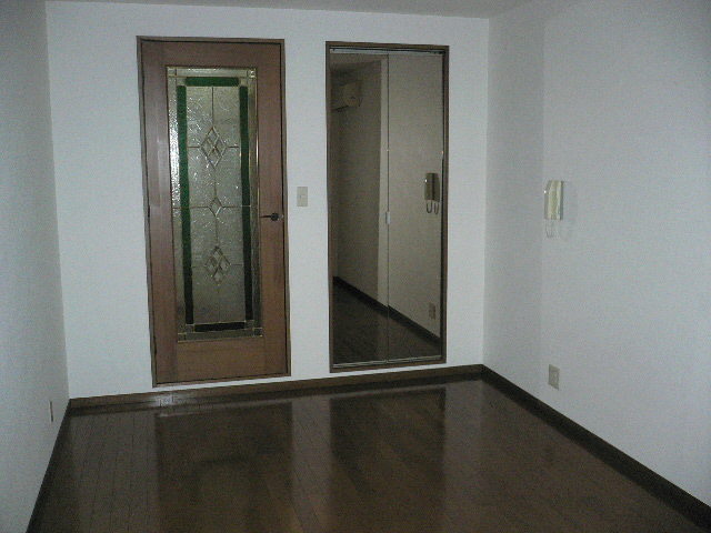 Living and room. Another room