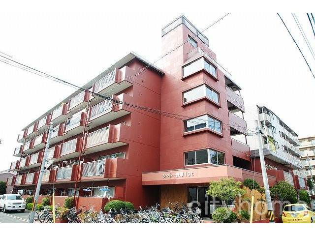 Building appearance. appearance