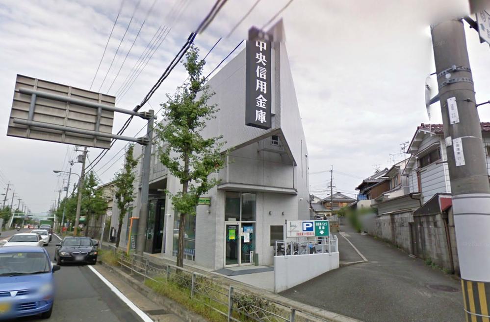 Bank. Up to Kyoto Chuo Shinkin Bank 527m