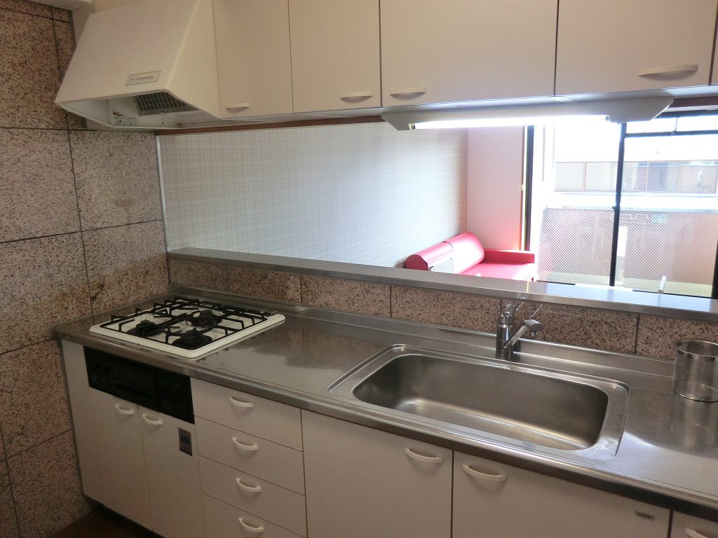 Kitchen. Popular system Kitchen [white]