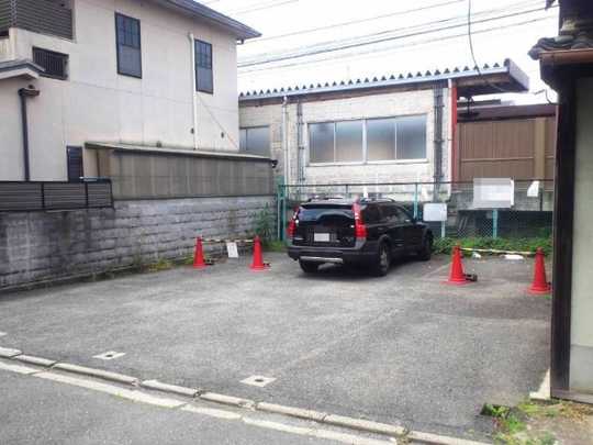 Local land photo. Exterior (1)