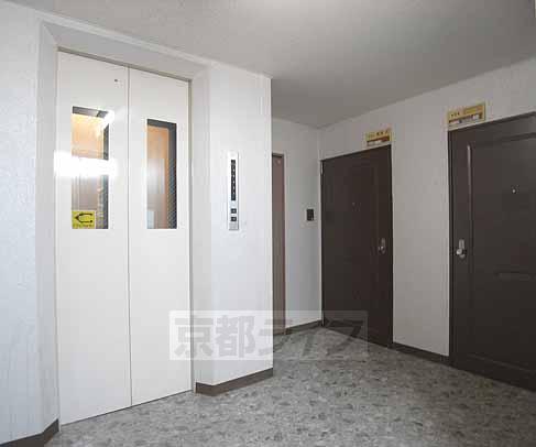 Other common areas. It comes with Elevator