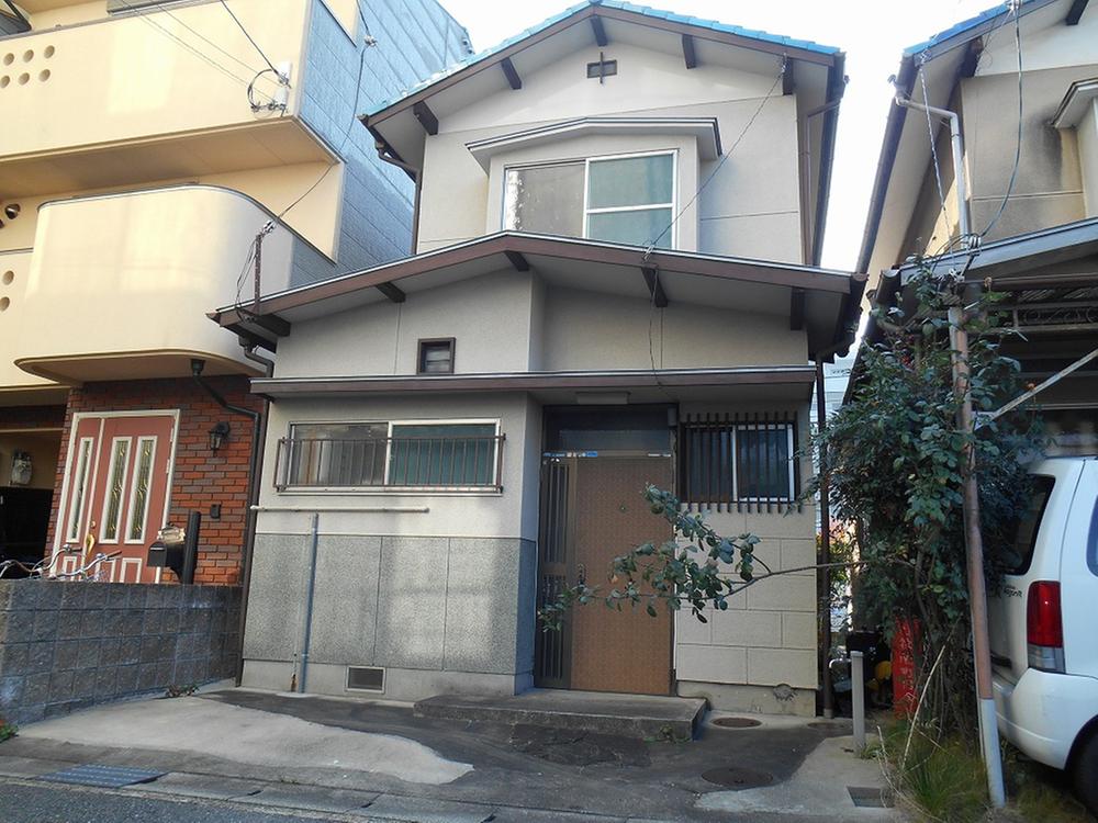 Local land photo. Local (12 May 2013) Shooting