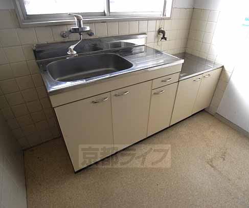 Kitchen. Single lever kitchen.