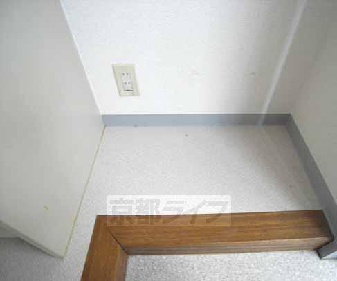 Entrance. Refrigerator is the place