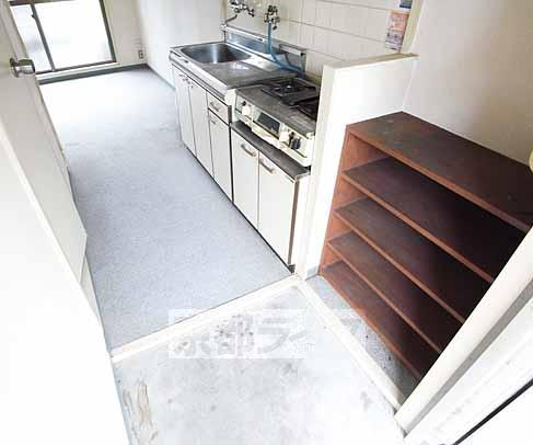 Entrance. Shoes is with a box.