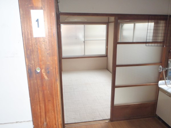 Other room space. Corridor