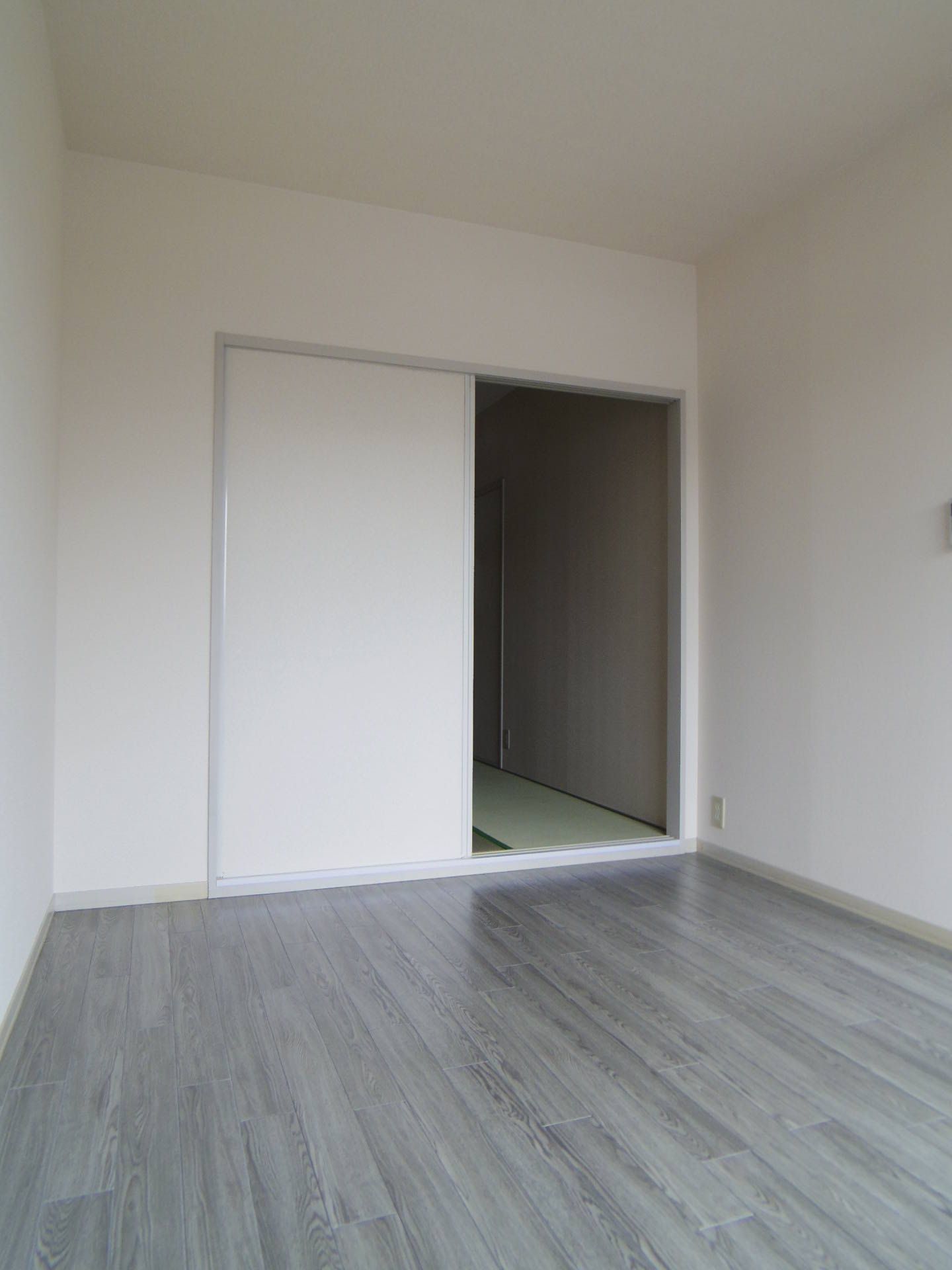 Living and room. Western-style YoshiSo already