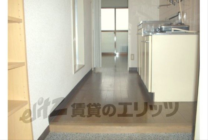 Other room space. Corridor