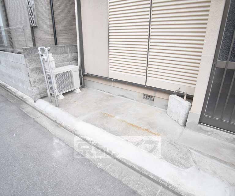 Other. It is the space of the previous building.