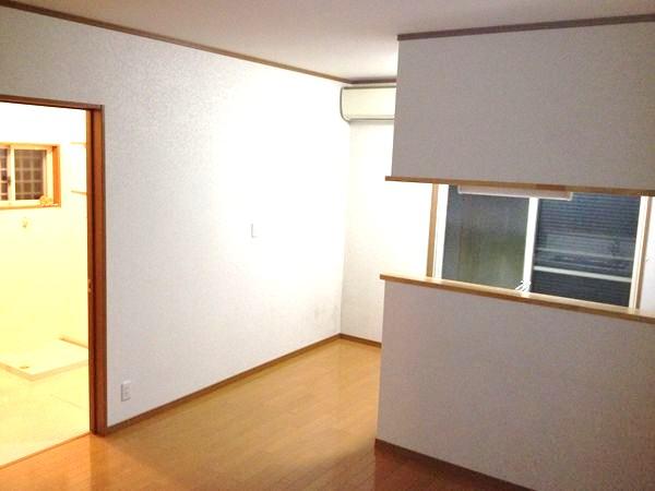 Living. Indoor (12 May 2012) shooting