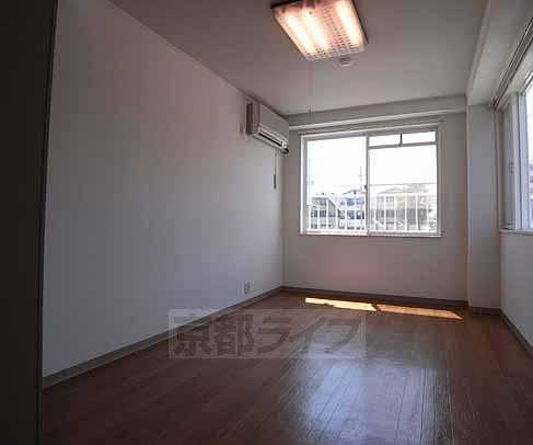 Living and room. The rooms will be felt widely than we thought.