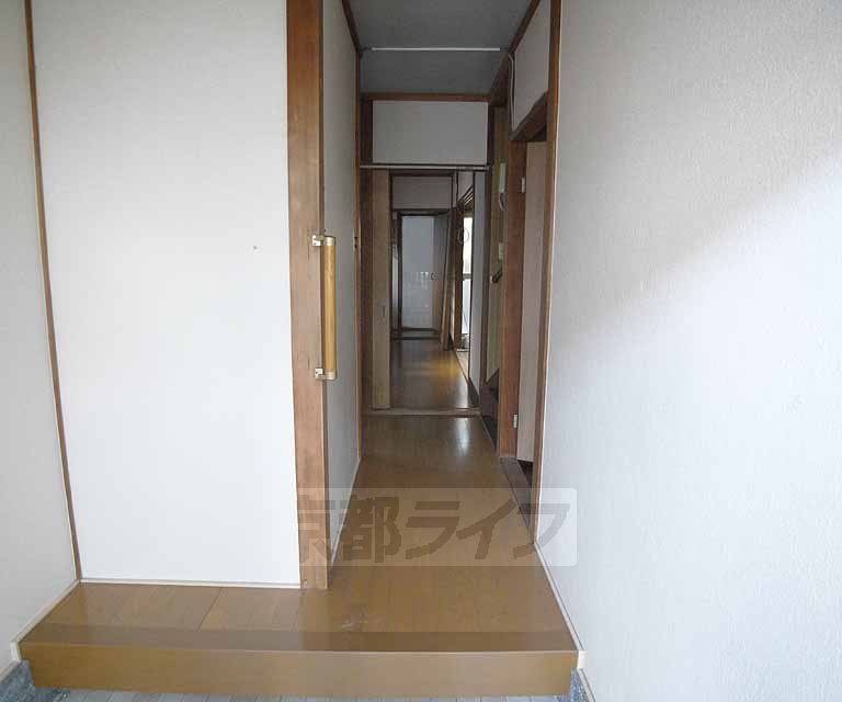 Living and room. Is a point of view from the front door.