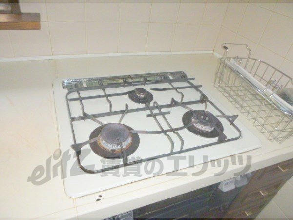Kitchen. Gas stove