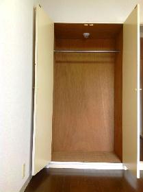 Receipt. There is also enough storage space.