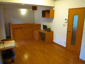 Living and room. Is the B type of the room.