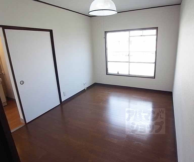 Living and room. Entrance went immediately of Western-style.