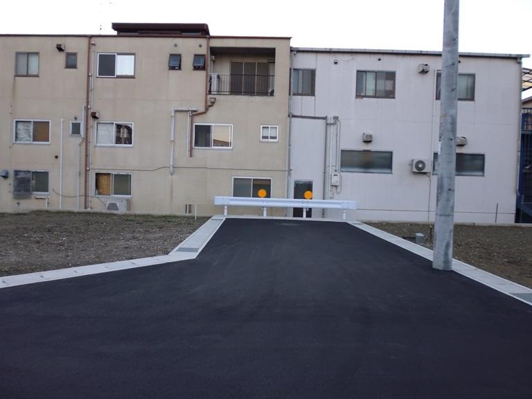 Local appearance photo. Local (11 May 2013) Shooting