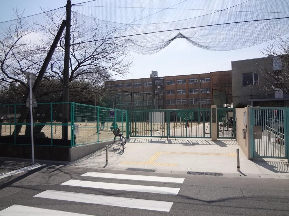 Primary school. 1315m up to Kyoto Tatsugami River Elementary School