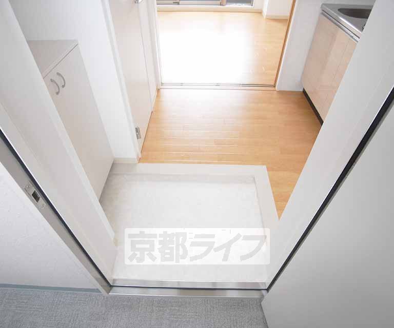 Entrance. It is entrance.