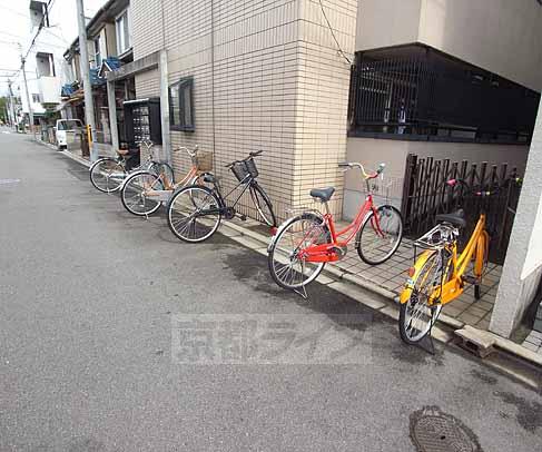 Other common areas. There bicycle parking space.