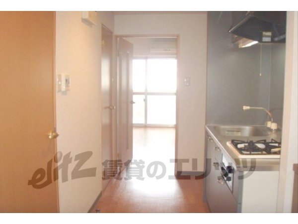 Other room space. Corridor