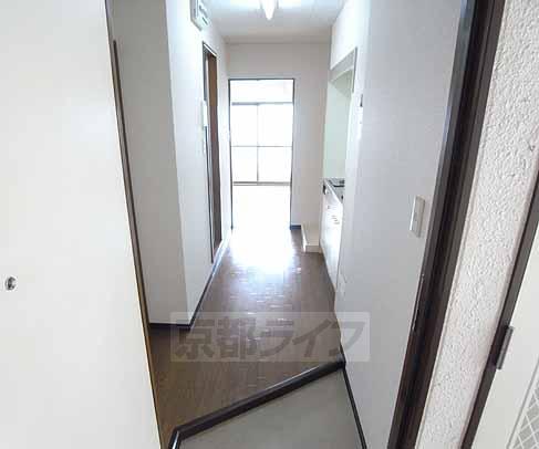 Entrance. Entrance of spread