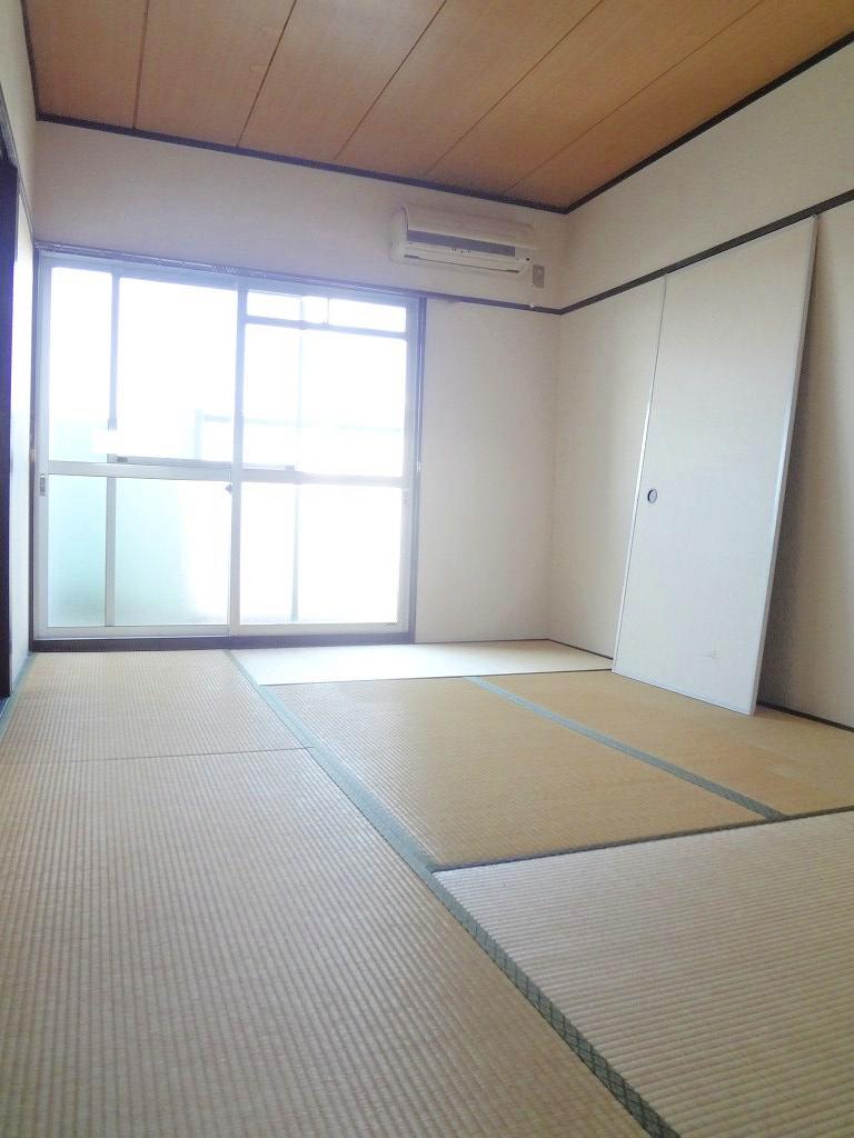 Other room space. Japanese style room