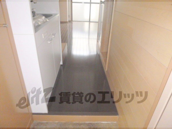 Other room space. Corridor