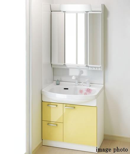 Wash basin, toilet.  [Our construction cases ・ Same specifications Photos] Washstand shiny'd even toothpaste time is fun for children?! 