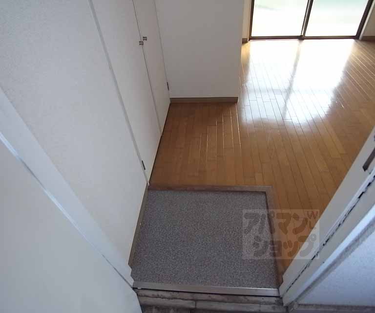 Entrance. It is entrance.