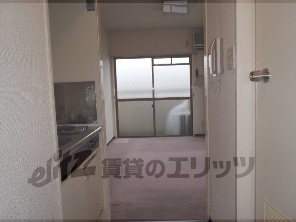 Other room space. Corridor