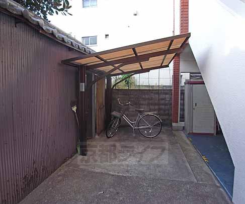 Building appearance. Shared part.